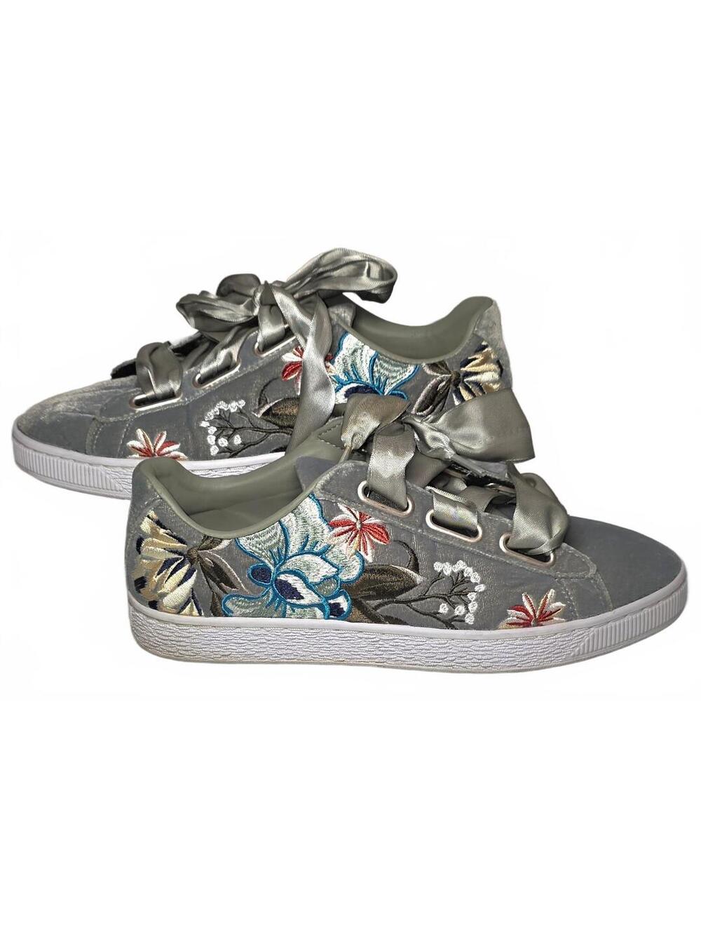 Puma Womens Sz 9.5 Gray Velvet Floral Embroidered Sneakers w/ Satin Ribbon Laces